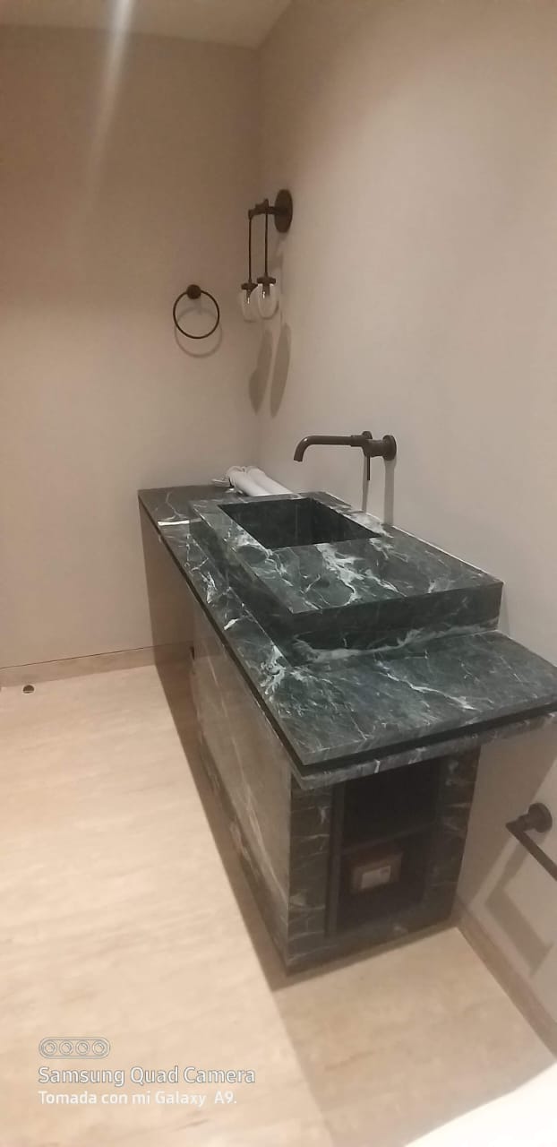 BAJO LAVABO MARMOL