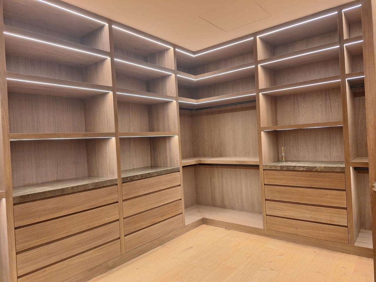 CLOSET SECUNDARIO