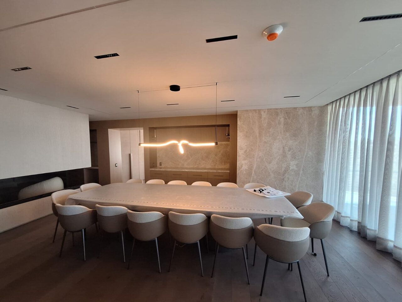 PANTRY-COMEDOR LUX