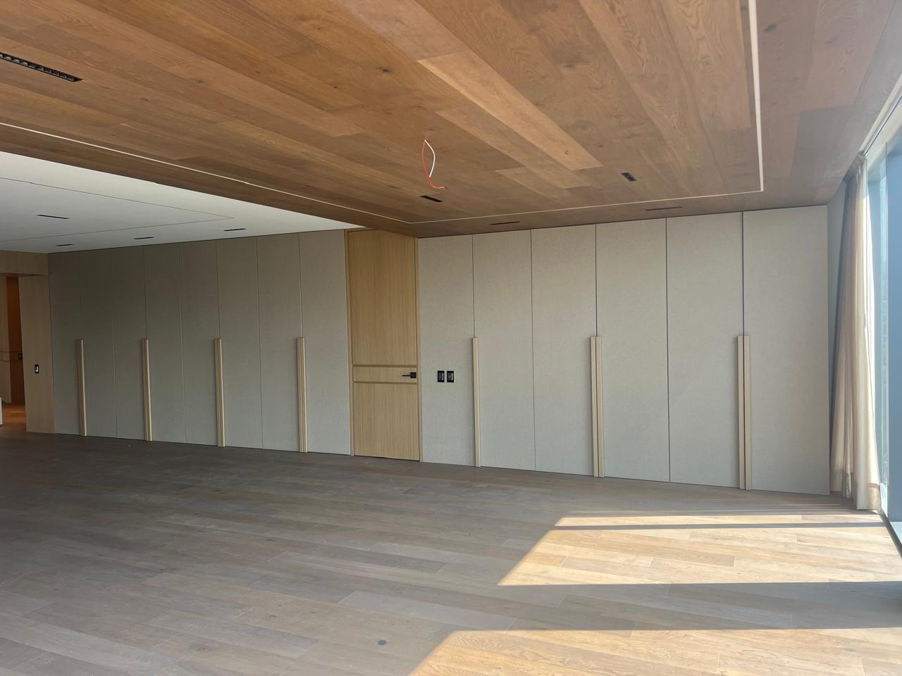 closet lambrin 2